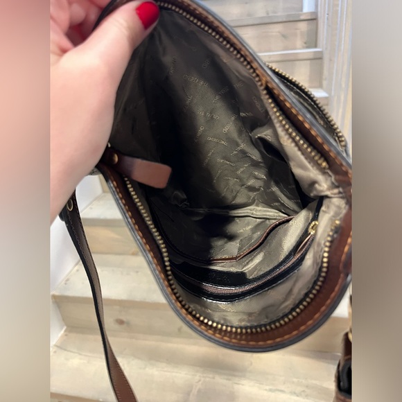 Vintage Two-Tone Leather Crossbody Purse - Picture 9 of 11